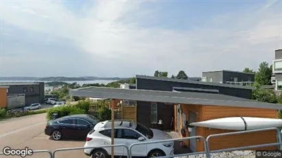 Bostadsrätter till salu i Stenungsund - Bild från Google Street View