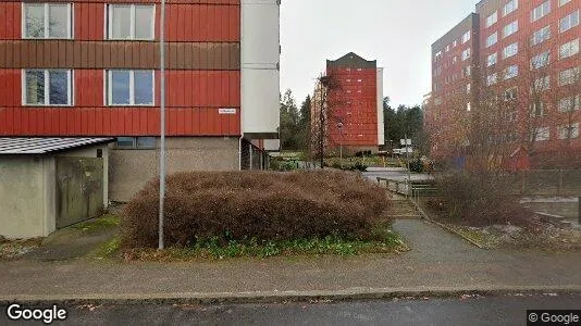 Lägenheter till salu i Upplands Väsby - Bild från Google Street View