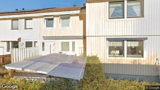Lägenheter till salu i Sollentuna - Bild från Google Street View
