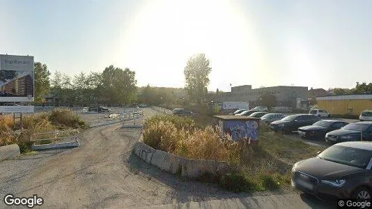 Bostadsrätter till salu i Ekerö - Bild från Google Street View