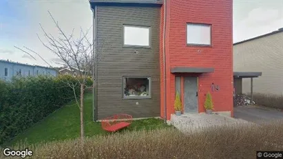 Bostadsrätter till salu i Upplands Väsby - Bild från Google Street View