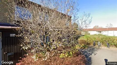 Lägenheter till salu i Sollentuna - Bild från Google Street View