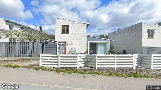 Lägenheter till salu i Norrtälje - Bild från Google Street View