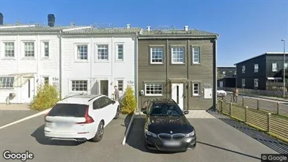 Bostadsrätter till salu i Knivsta - Bild från Google Street View
