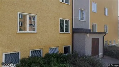 Lägenheter till salu i Huddinge - Bild från Google Street View