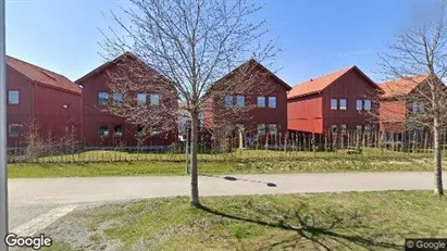 Bostadsrätter till salu i Enköping - Bild från Google Street View