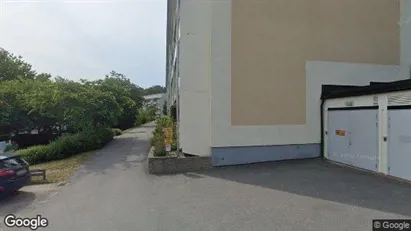 Bostadsrätter till salu i Botkyrka - Bild från Google Street View