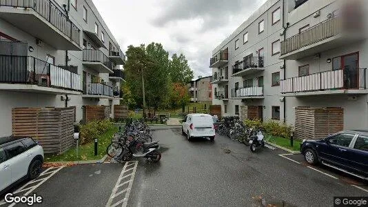 Bostadsrätter till salu i Nacka - Bild från Google Street View