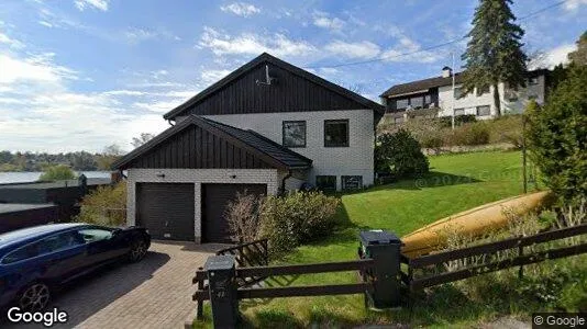 Lägenheter till salu i Tyresö - Bild från Google Street View