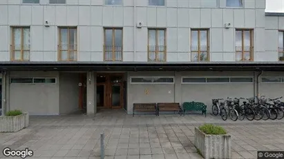 Bostadsrätter till salu i Täby - Bild från Google Street View