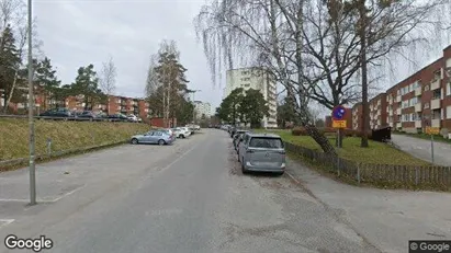 Lägenheter att hyra i Huddinge - Bild från Google Street View