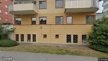 Lägenheter till salu i Huddinge - Bild från Google Street View