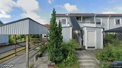 Lägenheter till salu i Huddinge - Bild från Google Street View