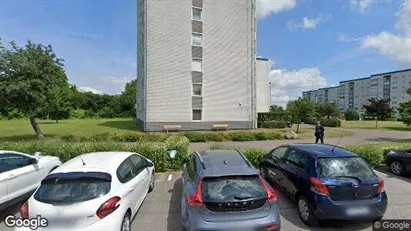 Bostadsrätter till salu i Husie - Bild från Google Street View
