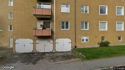 Hyreslägenhet  i  Västerort