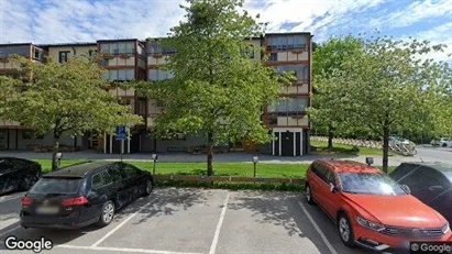 Bostadsrätter till salu i Haninge - Bild från Google Street View
