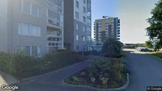 Bostadsrätter till salu i Falkenberg - Bild från Google Street View