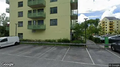 Lägenheter att hyra i Huddinge - Bild från Google Street View