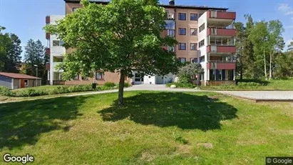 Bostadsrätter till salu i Haninge - Bild från Google Street View