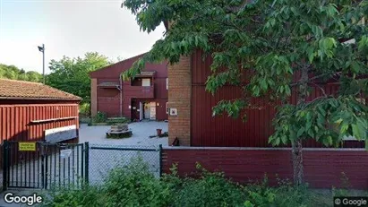Lägenheter att hyra i Botkyrka - Bild från Google Street View