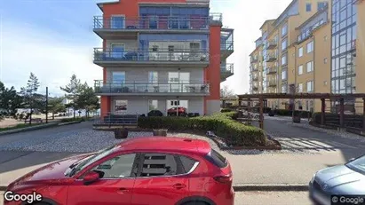 Bostadsrätter till salu i Halmstad - Bild från Google Street View