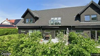 Lägenheter till salu i Båstad - Bild från Google Street View