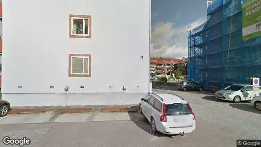 Bostadsrätter till salu i Köping - Bild från Google Street View