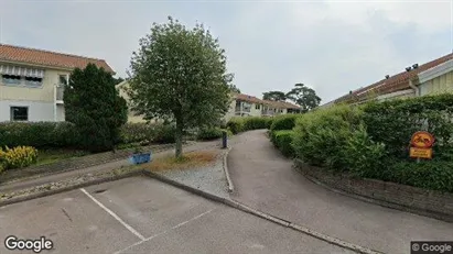Bostadsrätter till salu i Stenungsund - Bild från Google Street View