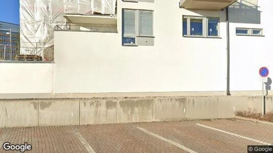 Lägenheter till salu i Upplands-Bro - Bild från Google Street View