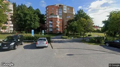 Lägenheter till salu i Botkyrka - Bild från Google Street View