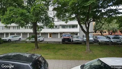 Lägenheter till salu i Solna - Bild från Google Street View