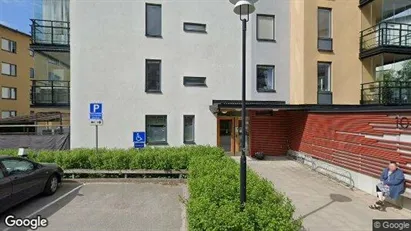 Bostadsrätter till salu i Haninge - Bild från Google Street View