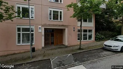 Bostadsrätter till salu i Nacka - Bild från Google Street View
