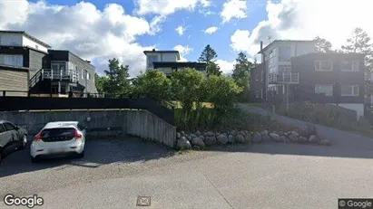 Lägenheter till salu i Huddinge - Bild från Google Street View