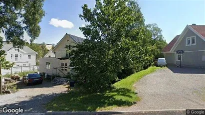 Lägenheter till salu i Huddinge - Bild från Google Street View