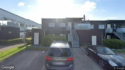 Bostadsrätter till salu i Falkenberg - Bild från Google Street View