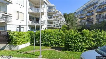 Bostadsrätter till salu i Nacka - Bild från Google Street View