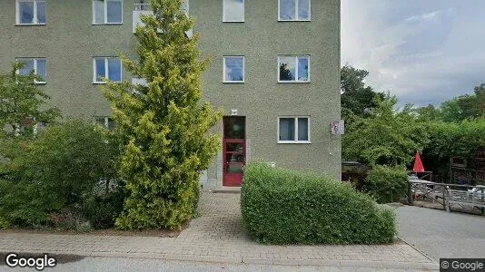 Bostadsrätter till salu i Nacka - Bild från Google Street View