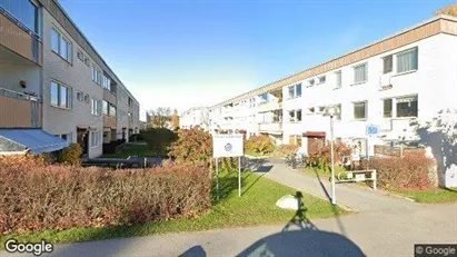 Bostadsrätter till salu i Upplands-Bro - Bild från Google Street View