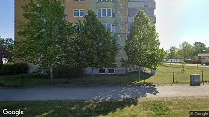 Lägenheter till salu i Hallstahammar - Bild från Google Street View