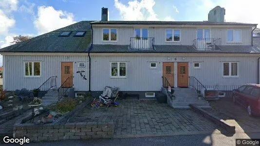 Bostadsrätter till salu i Öckerö - Bild från Google Street View