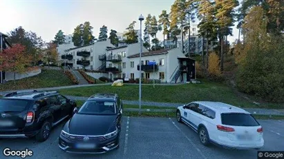 Lägenheter till salu i Upplands-Bro - Bild från Google Street View