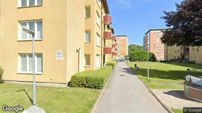 Lägenheter till salu i Huddinge - Bild från Google Street View