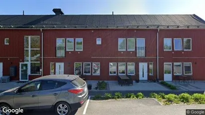 Bostadsrätter till salu i Haninge - Bild från Google Street View