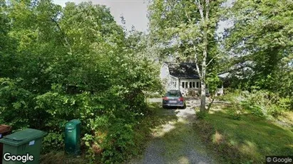 Lägenheter till salu i Huddinge - Bild från Google Street View
