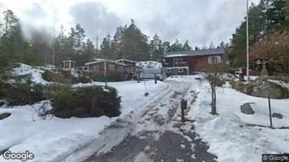 Lägenheter till salu i Huddinge - Bild från Google Street View