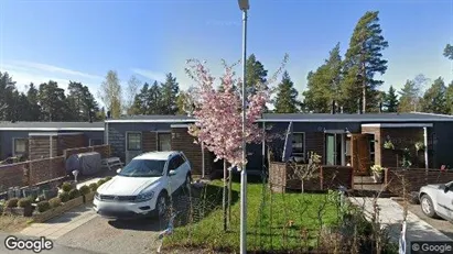 Bostadsrätter till salu i Österåker - Bild från Google Street View