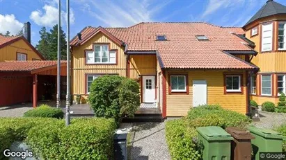 Bostadsrätter till salu i Salem - Bild från Google Street View