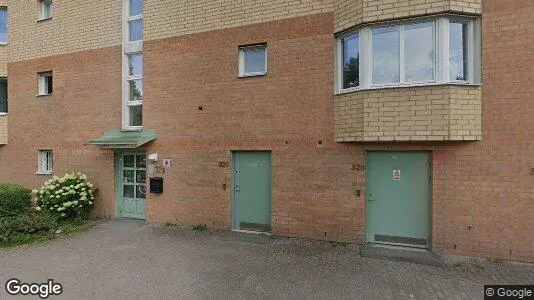 Lägenheter till salu i Huddinge - Bild från Google Street View