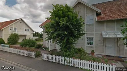 Bostadsrätter till salu i Hjo - Bild från Google Street View